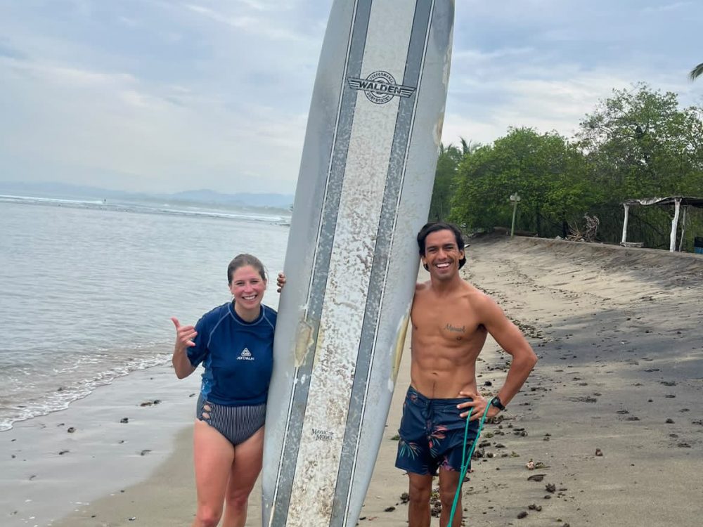 All levels Surf instructor