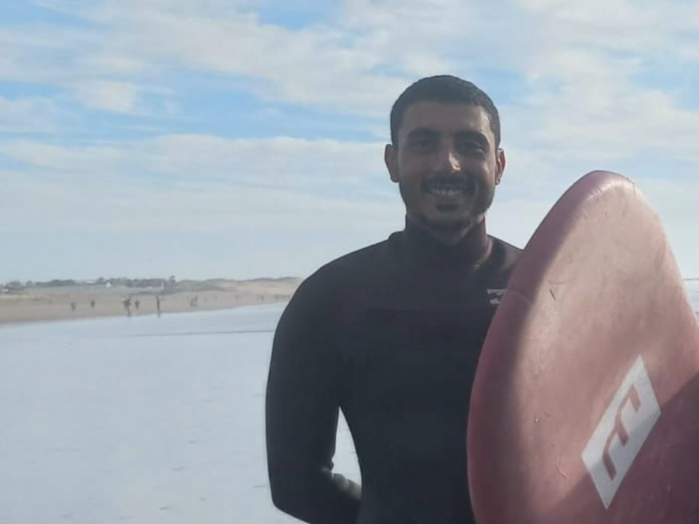 Beginners and Intermediate Surf Lessons