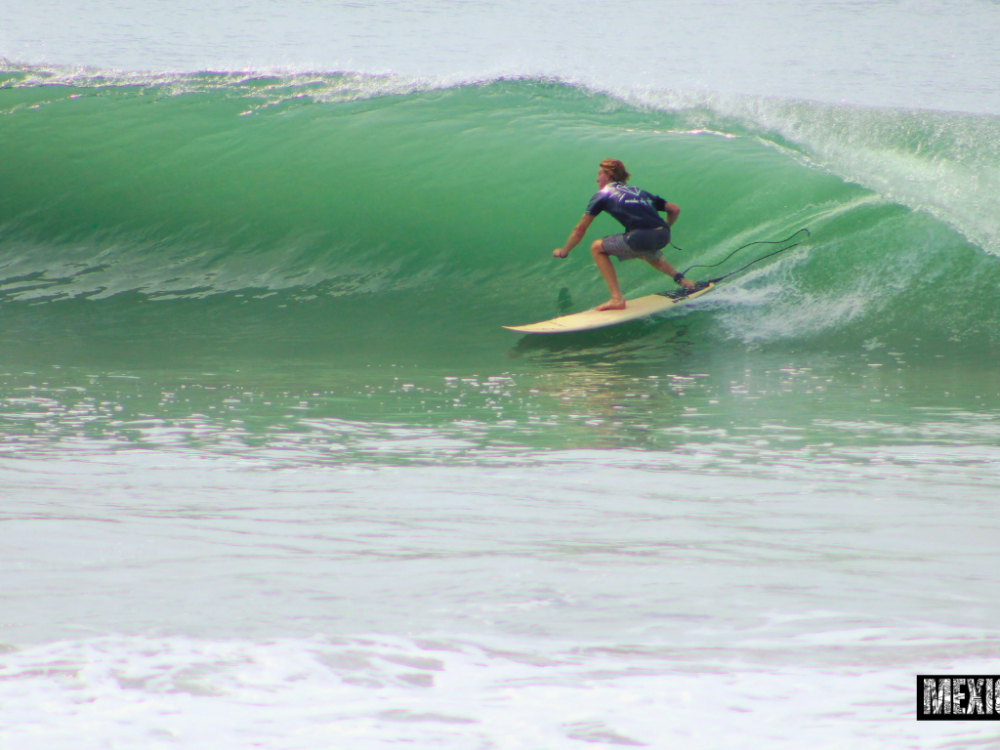 Mexico Waves Surf Trips & Surf Guiding