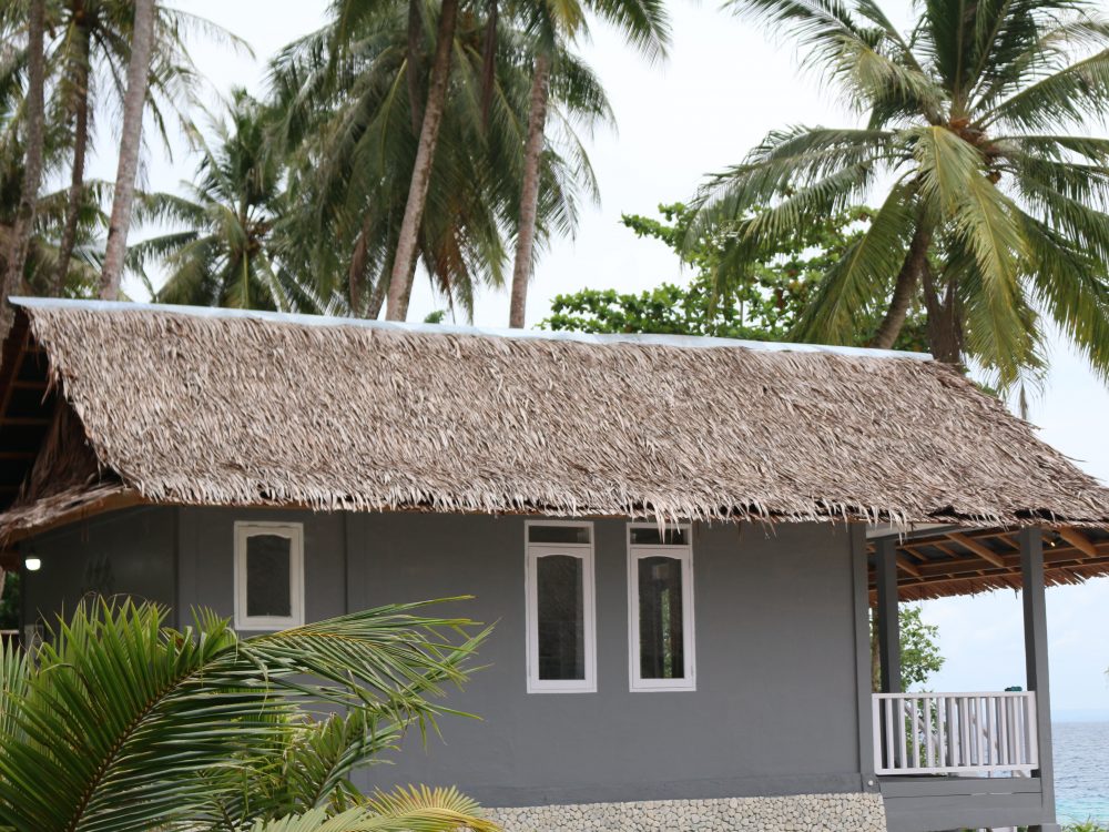 ina silvi cottage, Honeymoon cottage Room